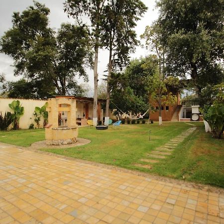Апарт отель Hacienda Molino Santo Domingo Сан-Кристобаль-де-Ла-Касас Экстерьер фото